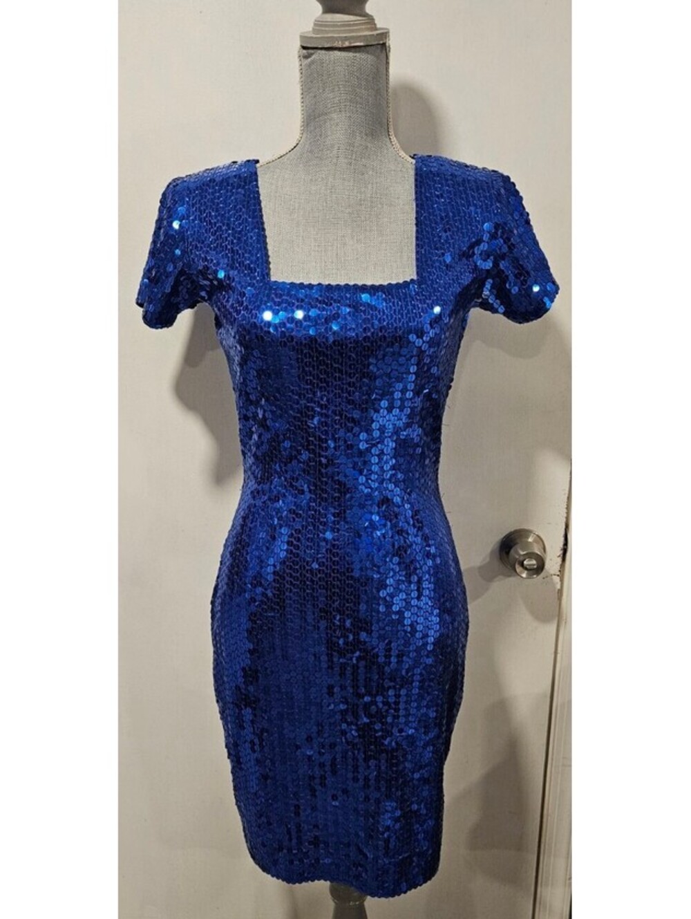 A.J Bari Size 6 Blue Sequin Cocktail Dress Vintage 80s 90s Square Neck